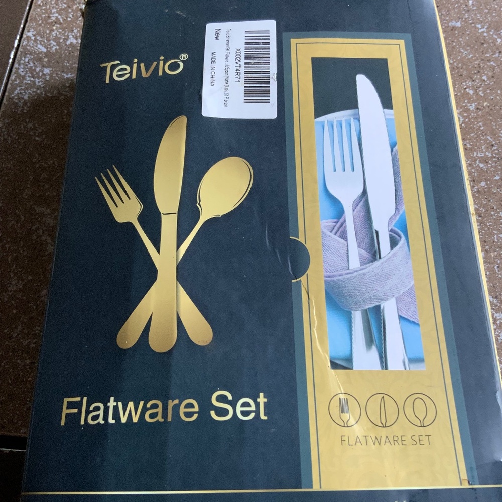 Teivio Flatware Set